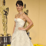 Penélope Cruz ya tiene vestido de novia