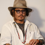Johnny Depp: 'Besar a Angelina Jolie no es nada excitante'