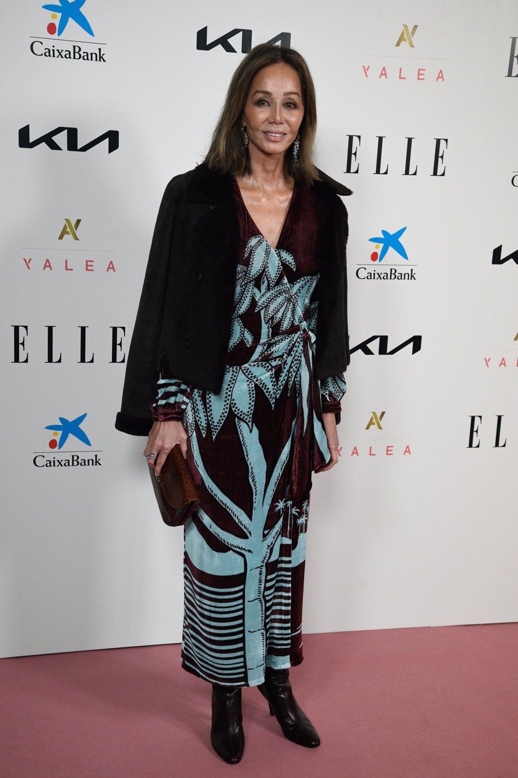 Isabel Preysler Reaparece Y Confiesa Con Una Sonrisa Que Ha Pasado