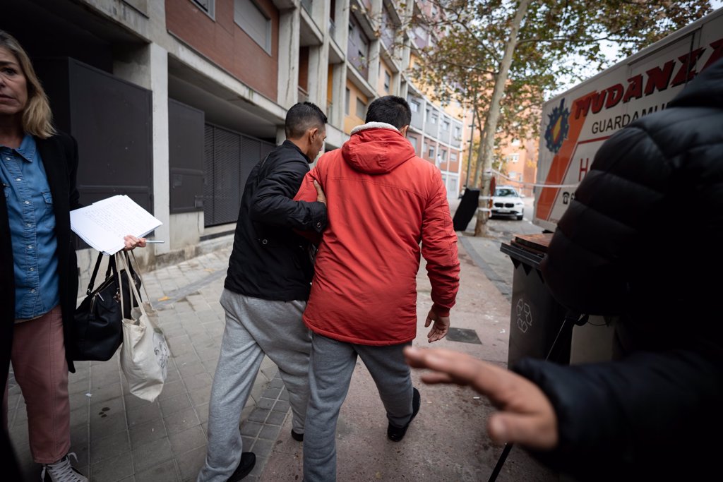 Detenido Un Hombre Por La Muerte De Su Expareja E Hija De A Os En Madrid