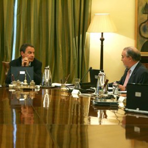 Zapatero reunido