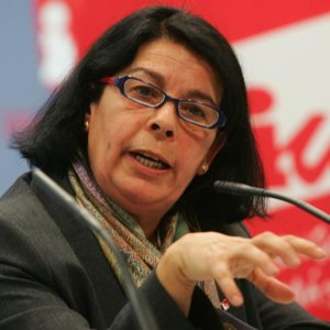 La lideresa ahora pone la excusa de que no se ha levantado TODO el secreto del sumario.