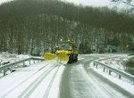 88 trams de carreteres catalanes afectats pel gel i la neu