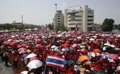 Alrededor de 80.000 'camisas rojas' se concentran en Bangkok