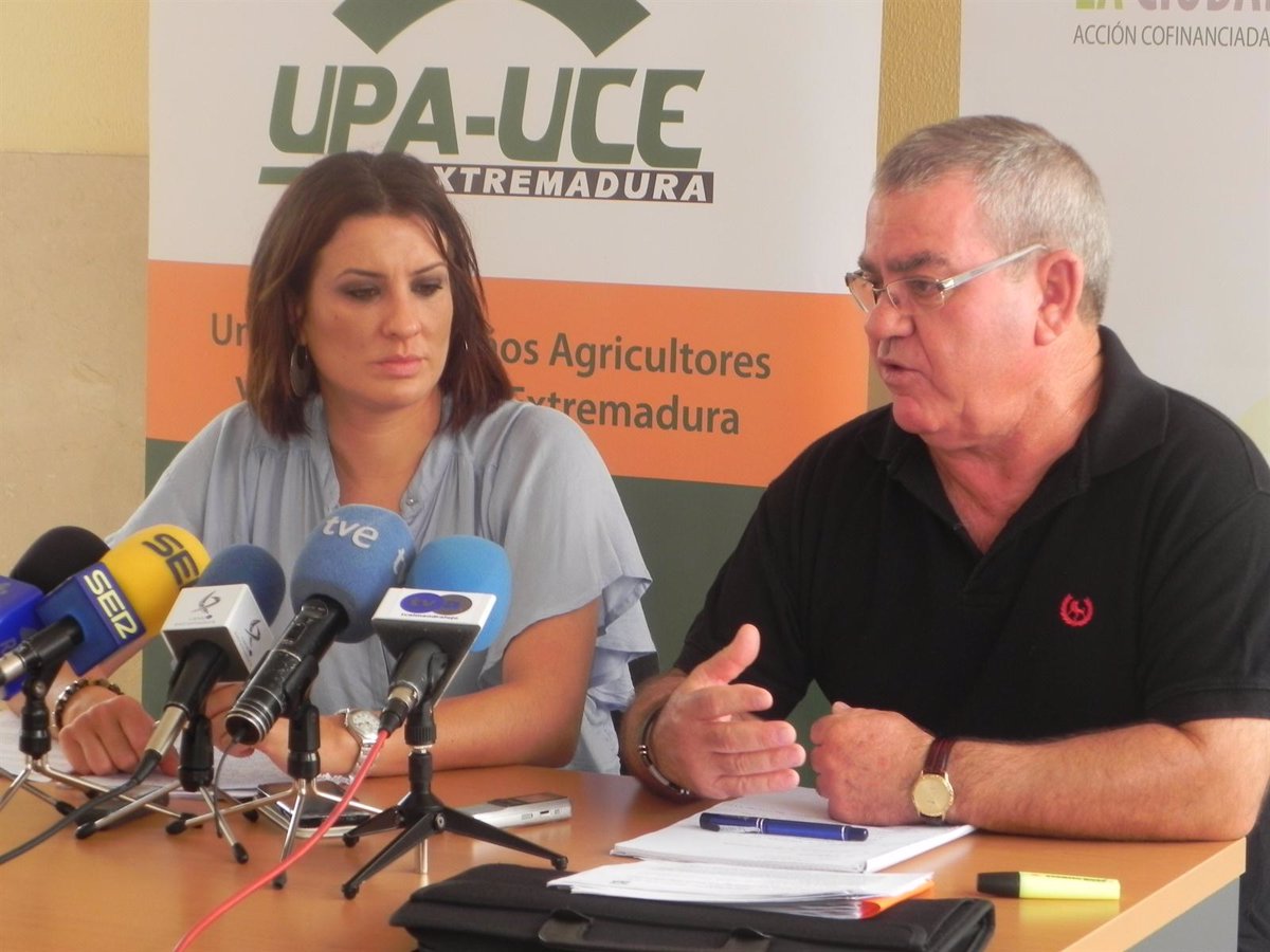 Upa Uce Manifiesta Que Los Agricultores Y Ganaderos De Extremadura