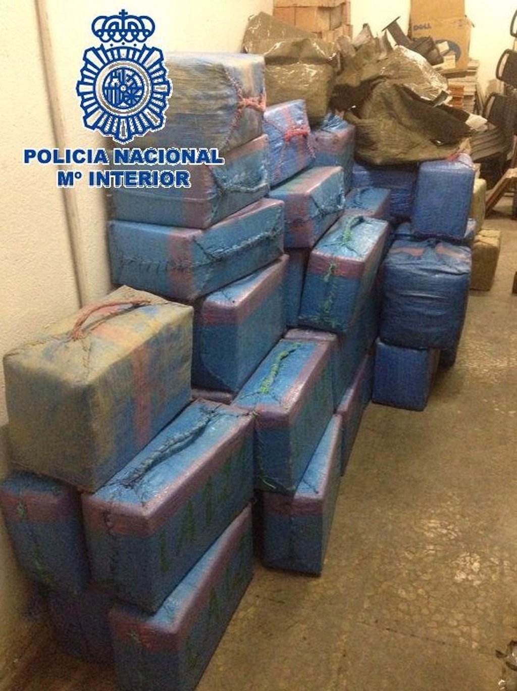 La Policía Nacional se incauta de 1 900 kilos de hachís y detiene a