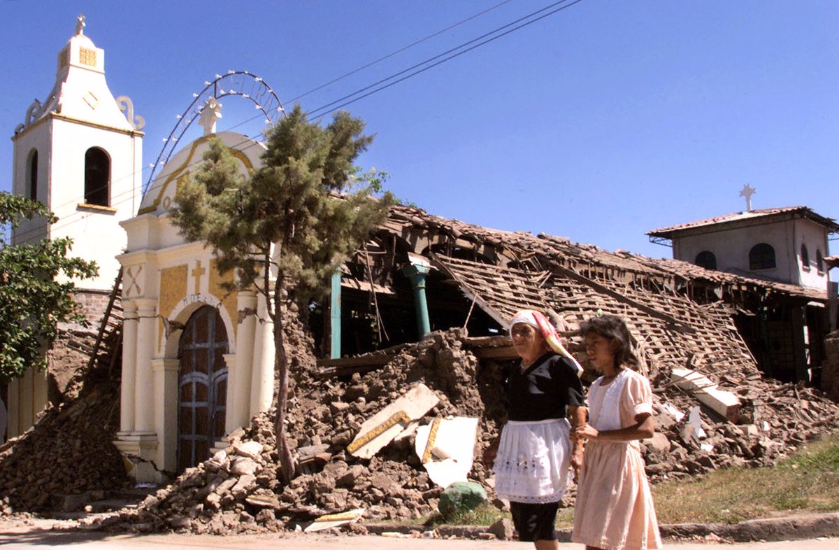 El Salvador Recuerda Los Terremotos De En Los Que Murieron M S De