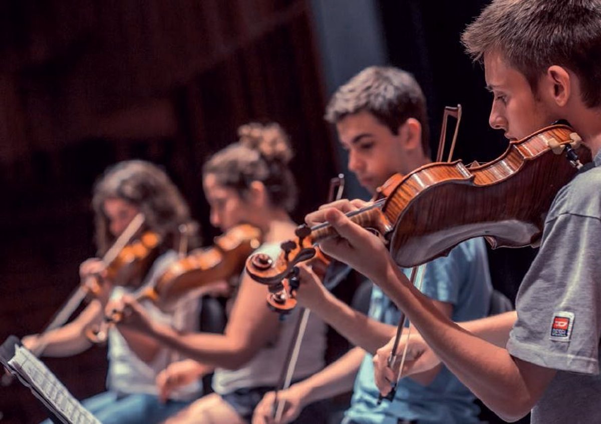 Euskadiko Ikasleen Orkestra Gazteak Egonaldia Hasi Du Urdaibain