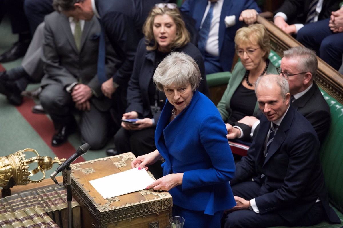 El Parlamento británico votará el plan B de May para el Brexit el 29