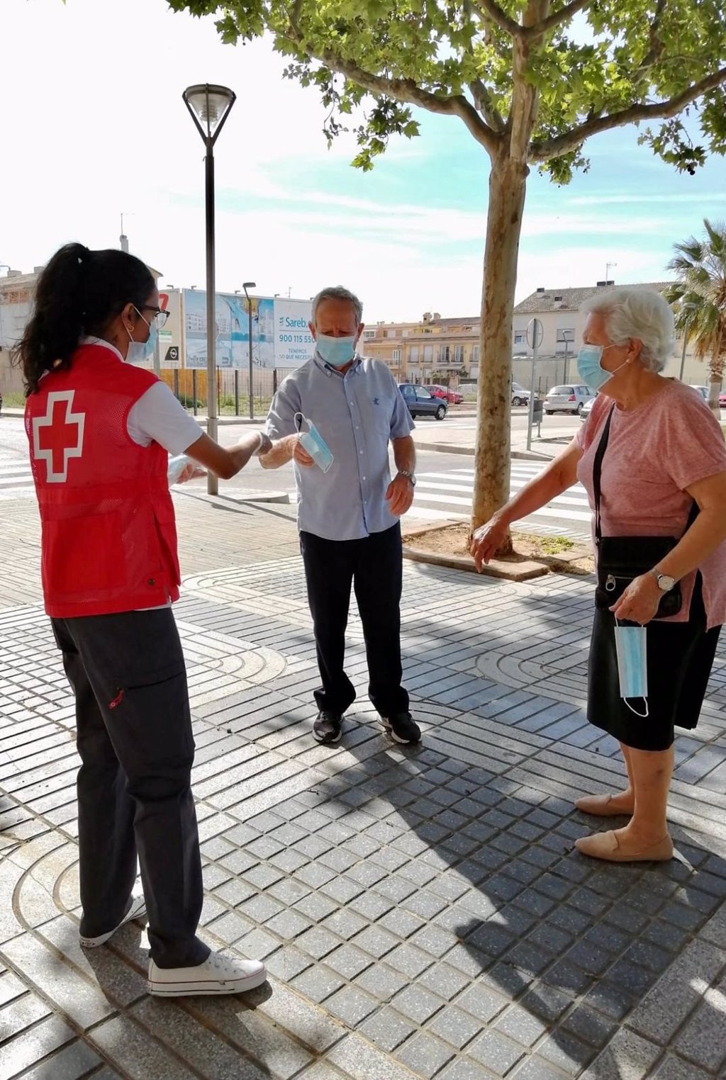 Cruz Roja Atiende A Personas En La Regi N Durante El A O