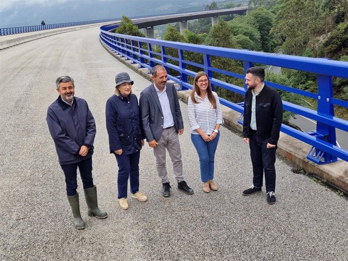 Mitma supervisa las obras de mejora de las autovías A 66 y A 63 con