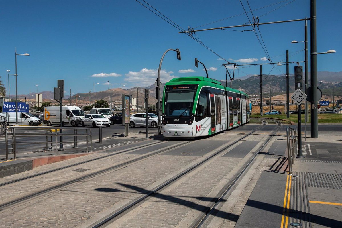 Metro De Granada Licita Por 2 6 Millones De Euros El Mantenimiento De