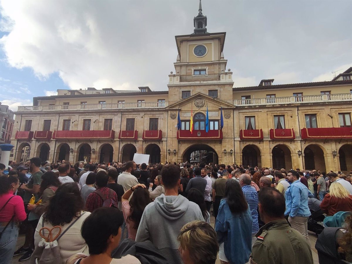 Cientos De Personas Reclaman A Canteli Que Vuelva El San Mateo De Los