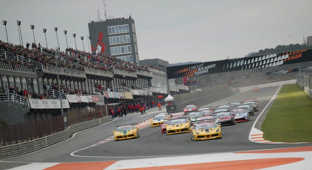 El Circuit Ricardo Tormo abrirá la temporada 2023 del Ferrari Challenge