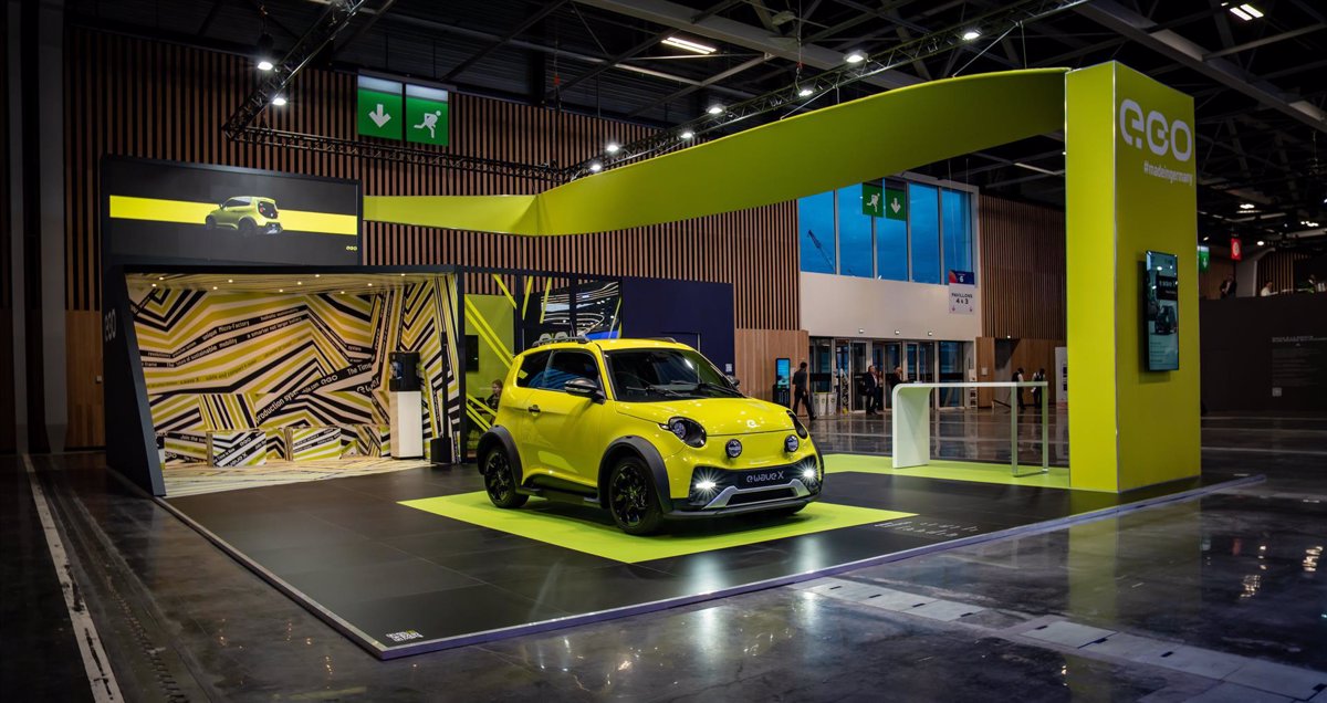 Next e GO Mobile SE presenta el e Xpress en el Salón del Automóvil de París