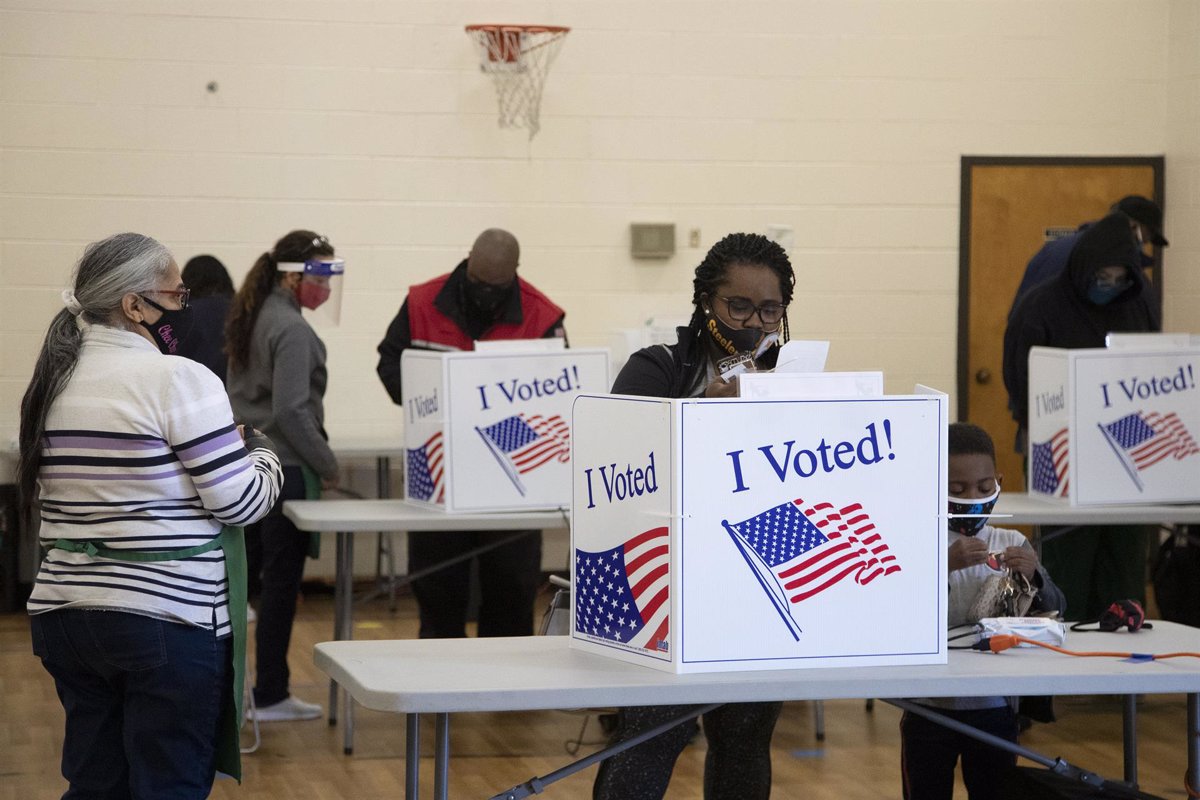 Eeuu Abren Los Colegios Electorales Para Las Midterm En Eeuu