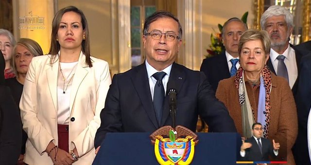 Colombia Petro Anuncia Cambios En Su Gabinete En La Primera Crisis De