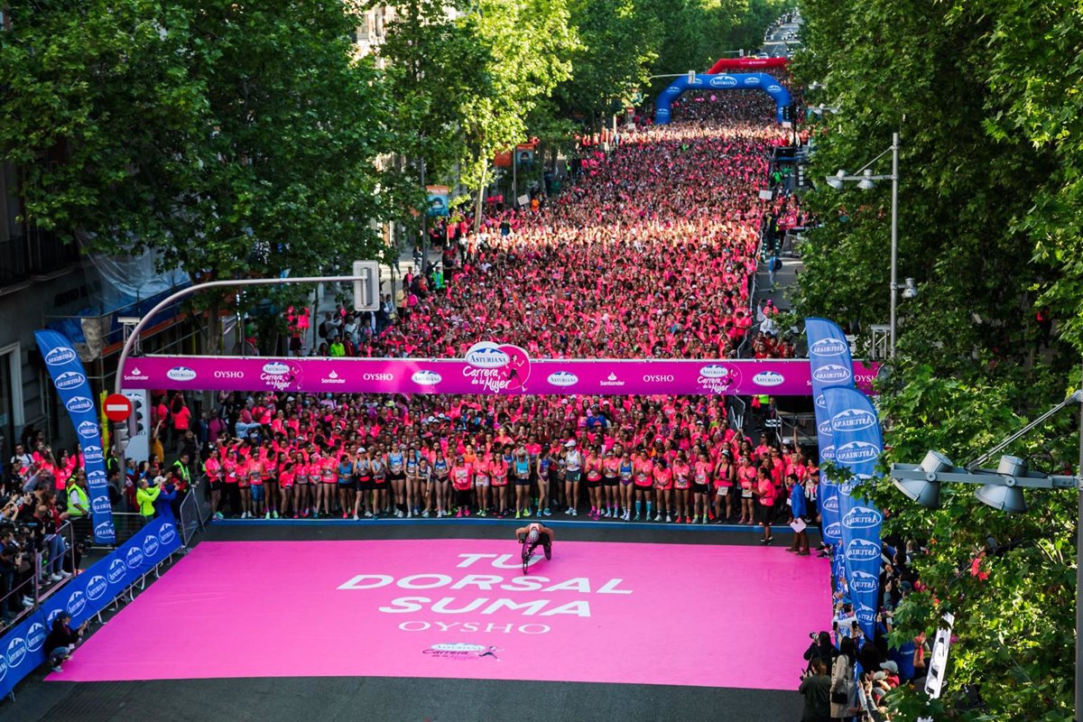 La Carrera De La Mujer Central Lechera Asturiana Busca Reunir A