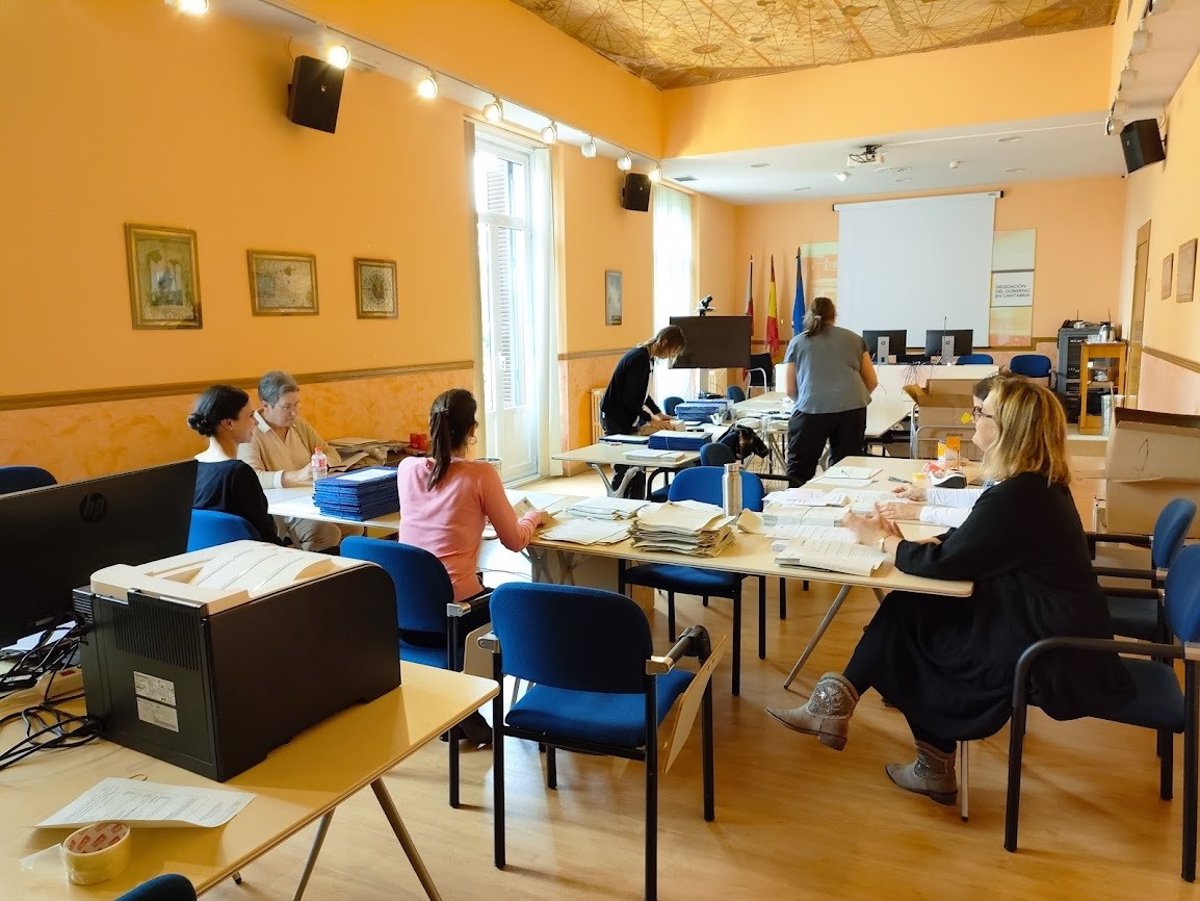 El Presidente De Una Mesa Electoral De Santander Sufre Un Ataque De