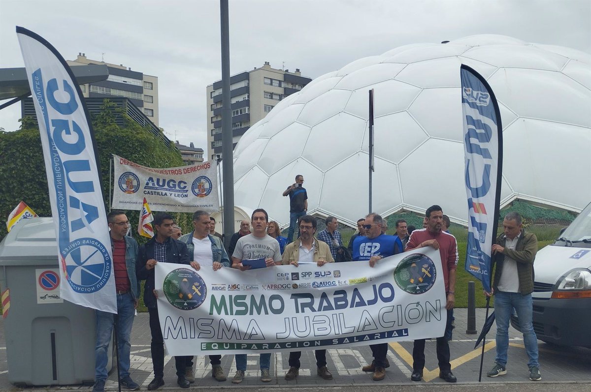 Policías nacionales y guardias civiles se concentran en Valladolid por