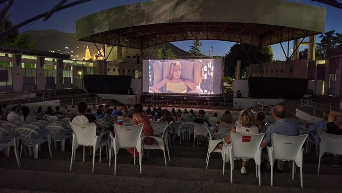 El Cine De Verano Arranca En El Auditorio De La Alameda De Ja N Con La