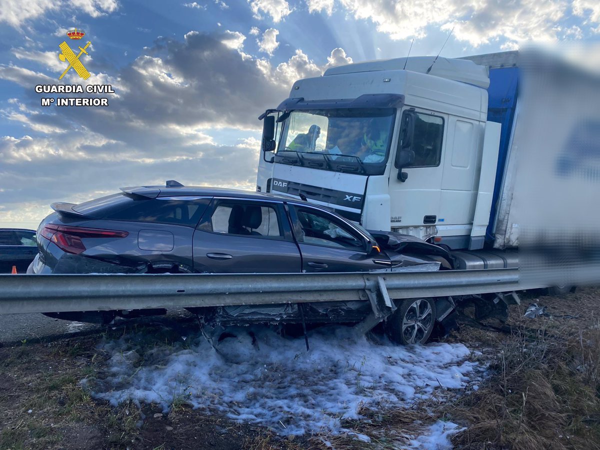 Investigado un camionero que provocó un accidente múltiple en la N 232