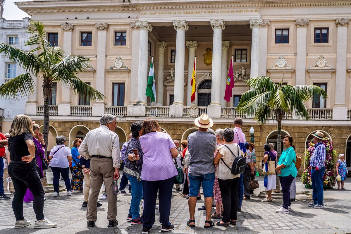 Autoridad Portuaria de Cádiz mejora su aplicación móvil para