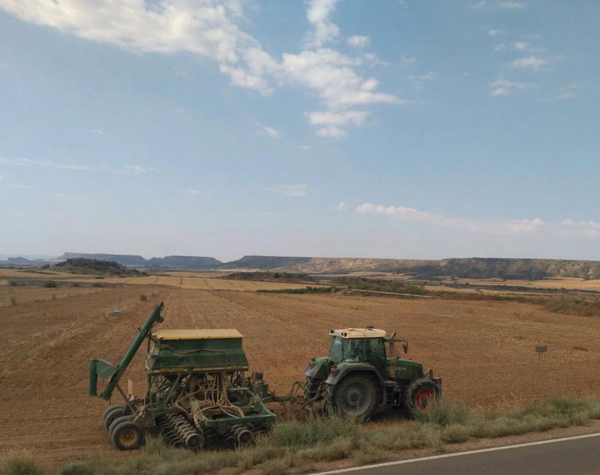 Muere Un Hombre Al Volcar El Tractor Que Conduc A En Una Finca De