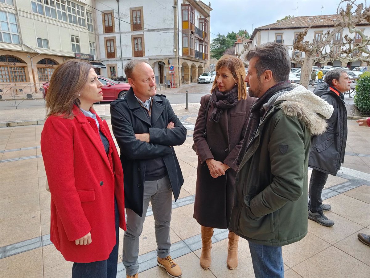 Tudanca alerta del dramático estado de la sanidad rural por la falta