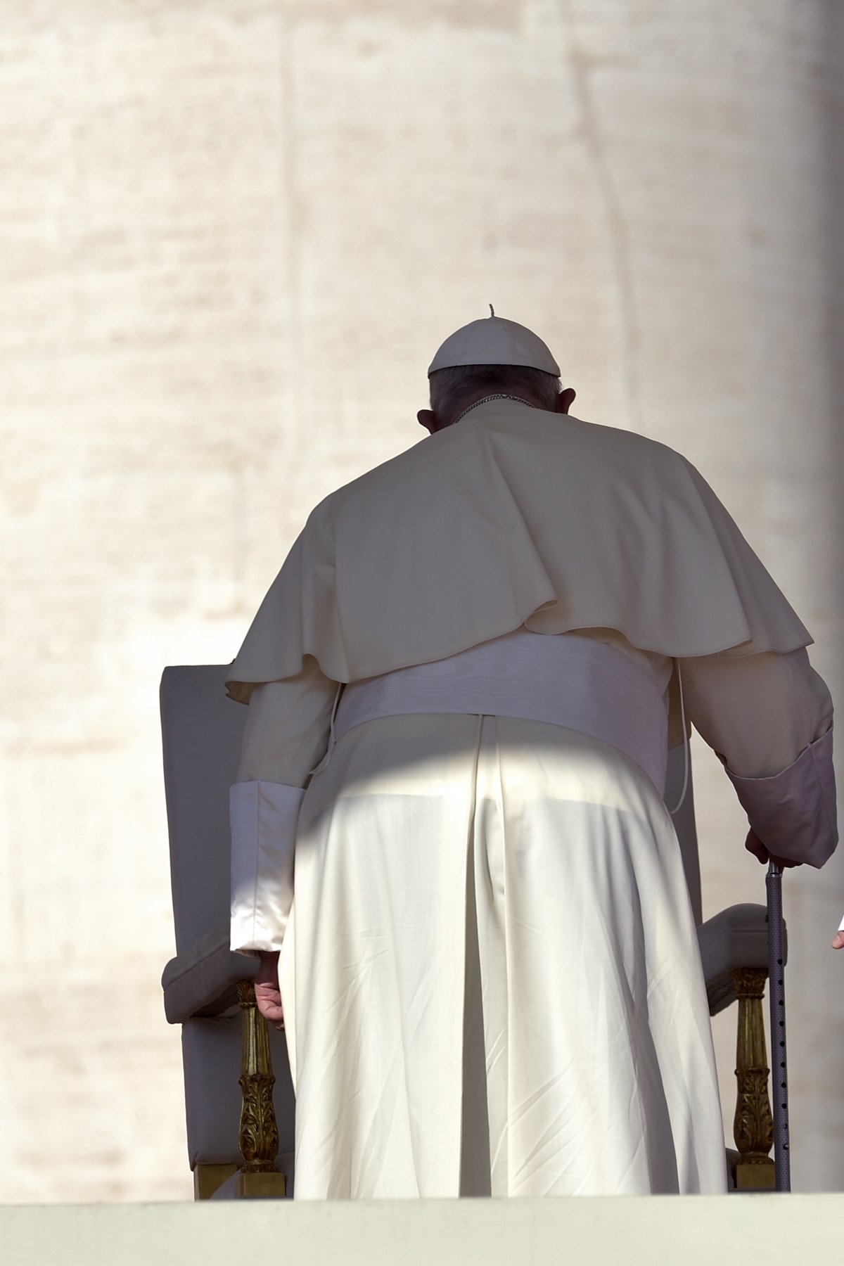 El Papa expresa su profundo dolor por las víctimas del atentado en Irán