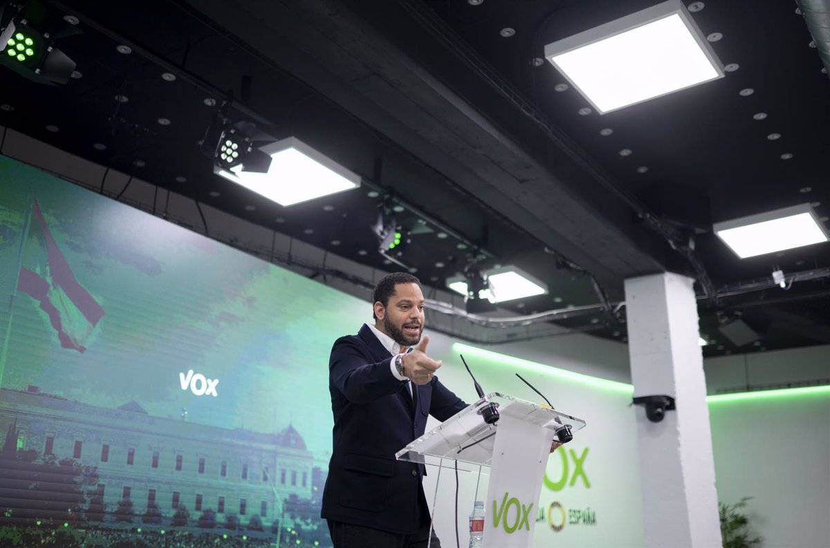 Vox Carga Contra La Llamada De Feij O Al Voto Til En Galicia Y Acusa