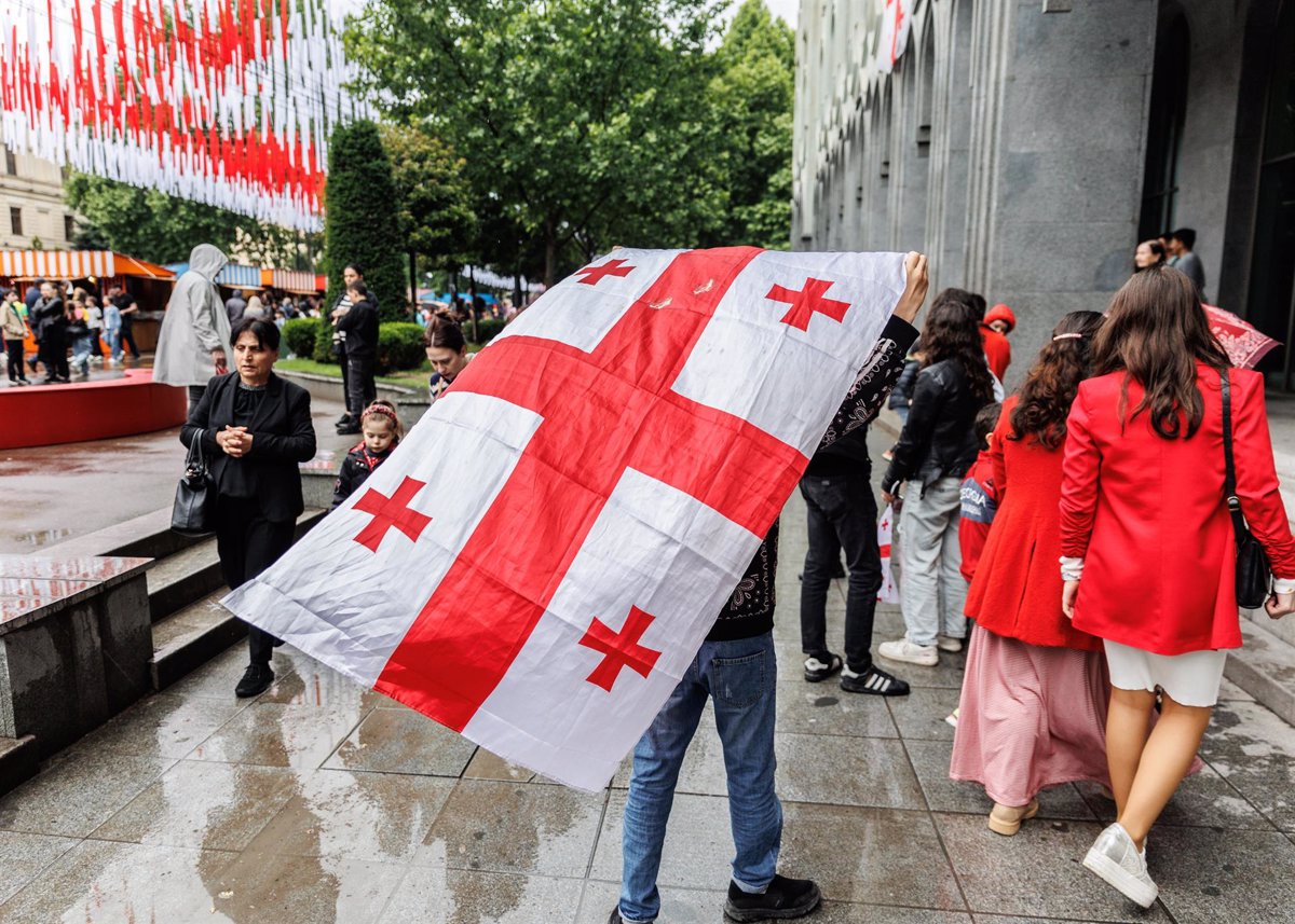 Georgia El Parlamento De Georgia Levanta El Veto Presidencial Y