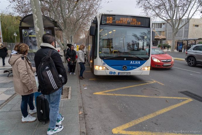 El transporte urbano por autobús aumenta un 37 8 en abril en la Región