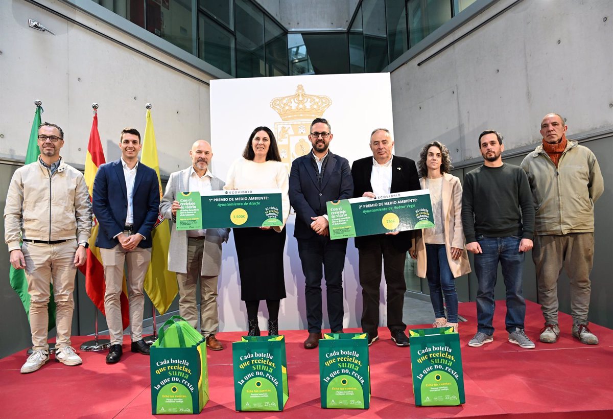 La Diputaci N De Granada Y Ecovidrio Premian A Atarfe Y A Hu Tor Vega