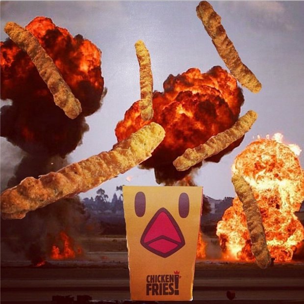 Fotos de una caja de Chicken Fries como echando fuego como las bombas