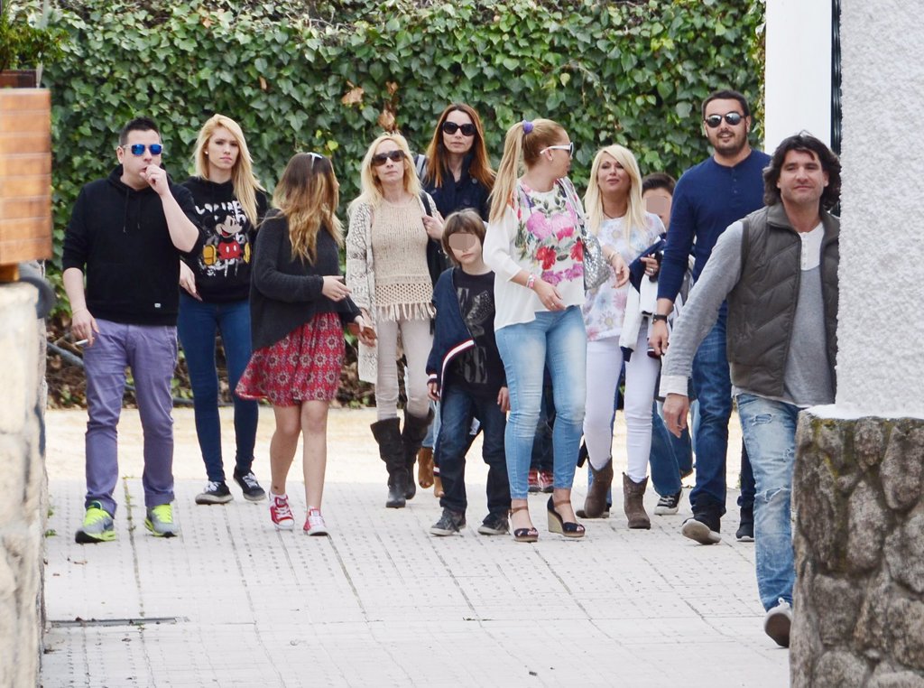 Belén Esteban, Miguel y su hija Andrea, una celebración por todo lo alto