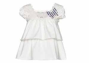 Camisa que llevaba Leonor con mariposa 79,90 €