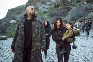 Las Kardashian desatan la locura en su visita a Armenia