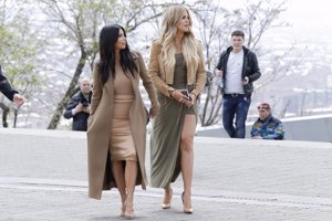 Las Kardashian desatan la locura en su visita a Armenia