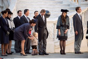 Carolina de Mónaco con su nieto Sacha y su hijo Andrea junto a Tatiana Santo Domingo