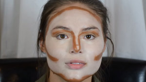 Paso 3. Consigue el maquillaje de Kim Kardashian en solo 5 pasos