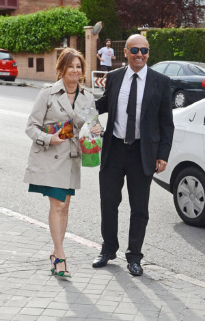 Ana Rosa Quintana y Alejandra Prat, al lado de Joaquín Prat en su feliz momento