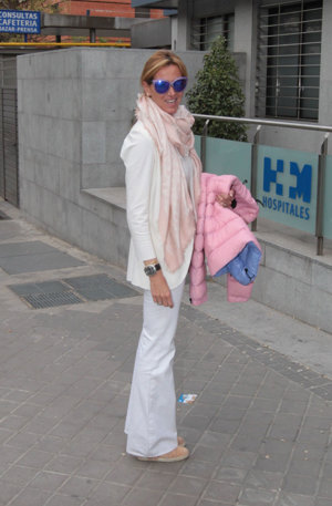 Ana Rosa Quintana y Alejandra Prat, al lado de Joaquín Prat en su feliz momento