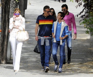 Ana Rosa Quintana y Alejandra Prat, al lado de Joaquín Prat en su feliz momento