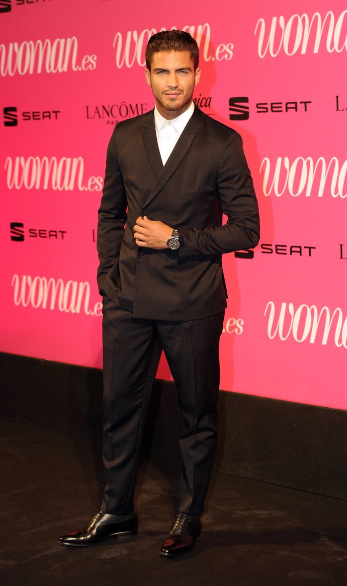 Maxi Iglesias, actor de Velvet, en los Premios Woman