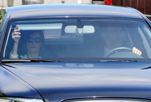 La Princesa Leonor se confiesa acompañada por sus padres, Felipe VI y Letizia