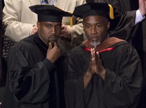 Kanye West... ¡se convierte en doctor 'honoris causa'!