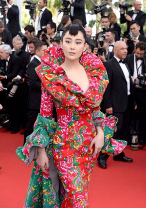 El modelo de Gong Li fue el más recargado en la red carpet