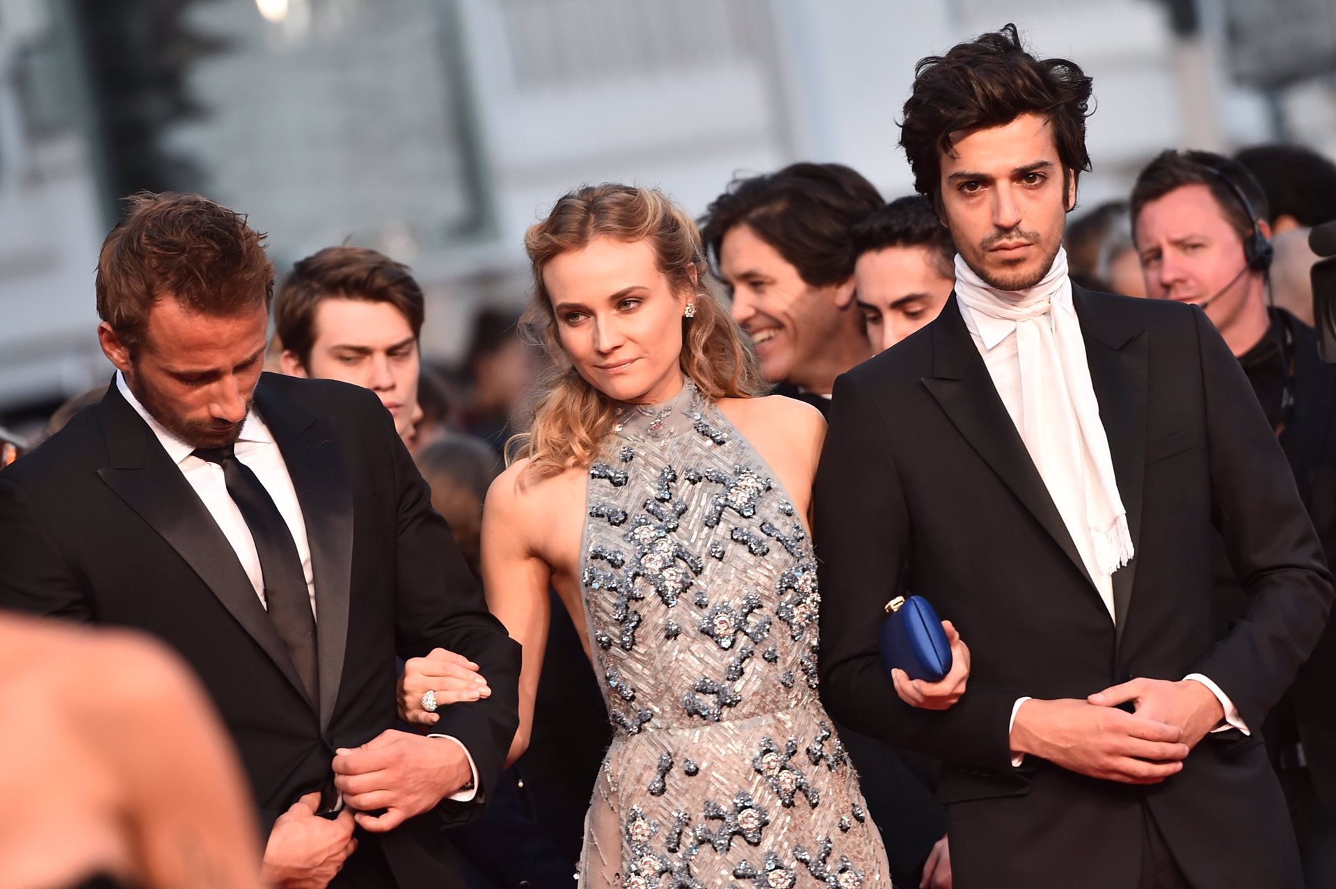 Diane Kruger en el Festival de Cannes 2015 acompañada