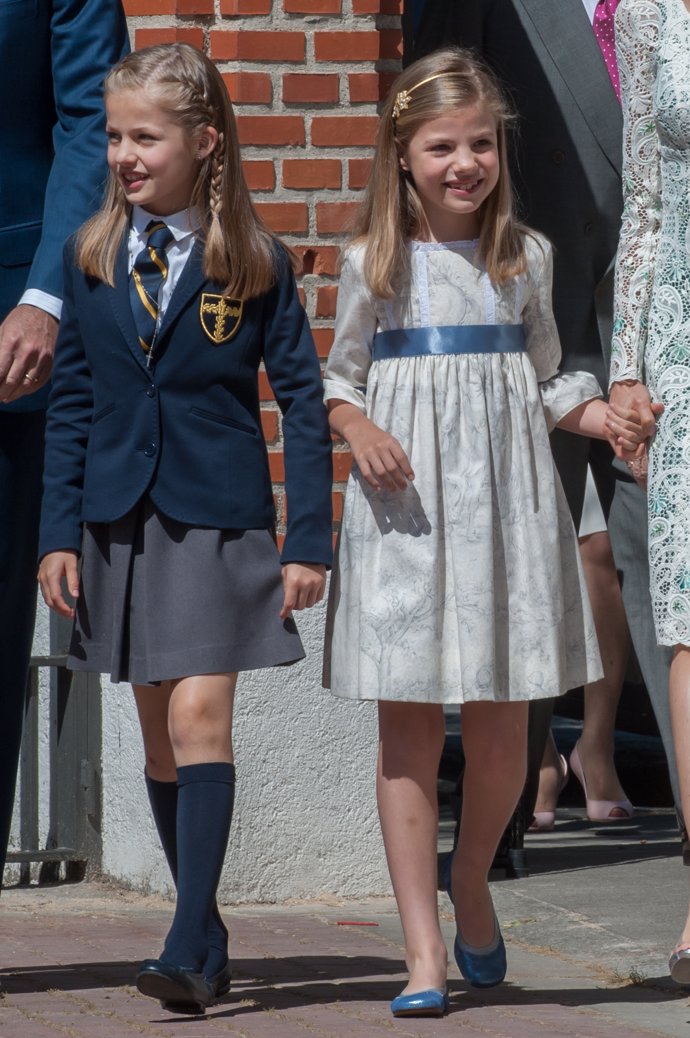 Leonor y Sofía vestidos comunión